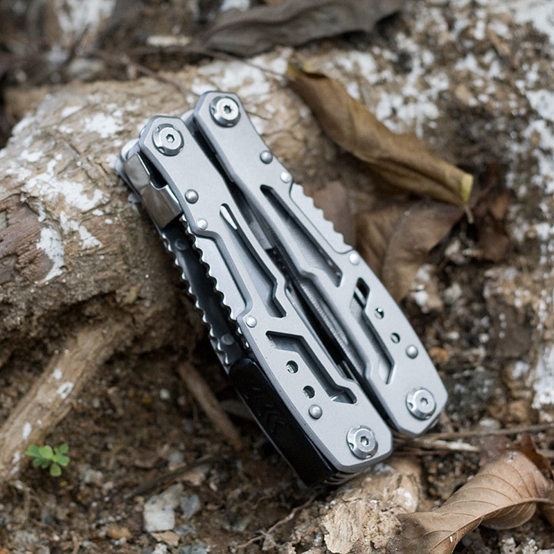 Multifunctional Pliers - KingCutlery