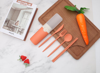Portable Tableware Set With Storage Box - KingCutlery
