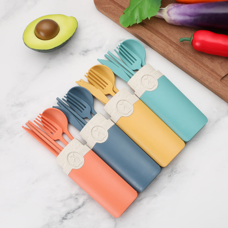 Portable Tableware Set With Storage Box - KingCutlery